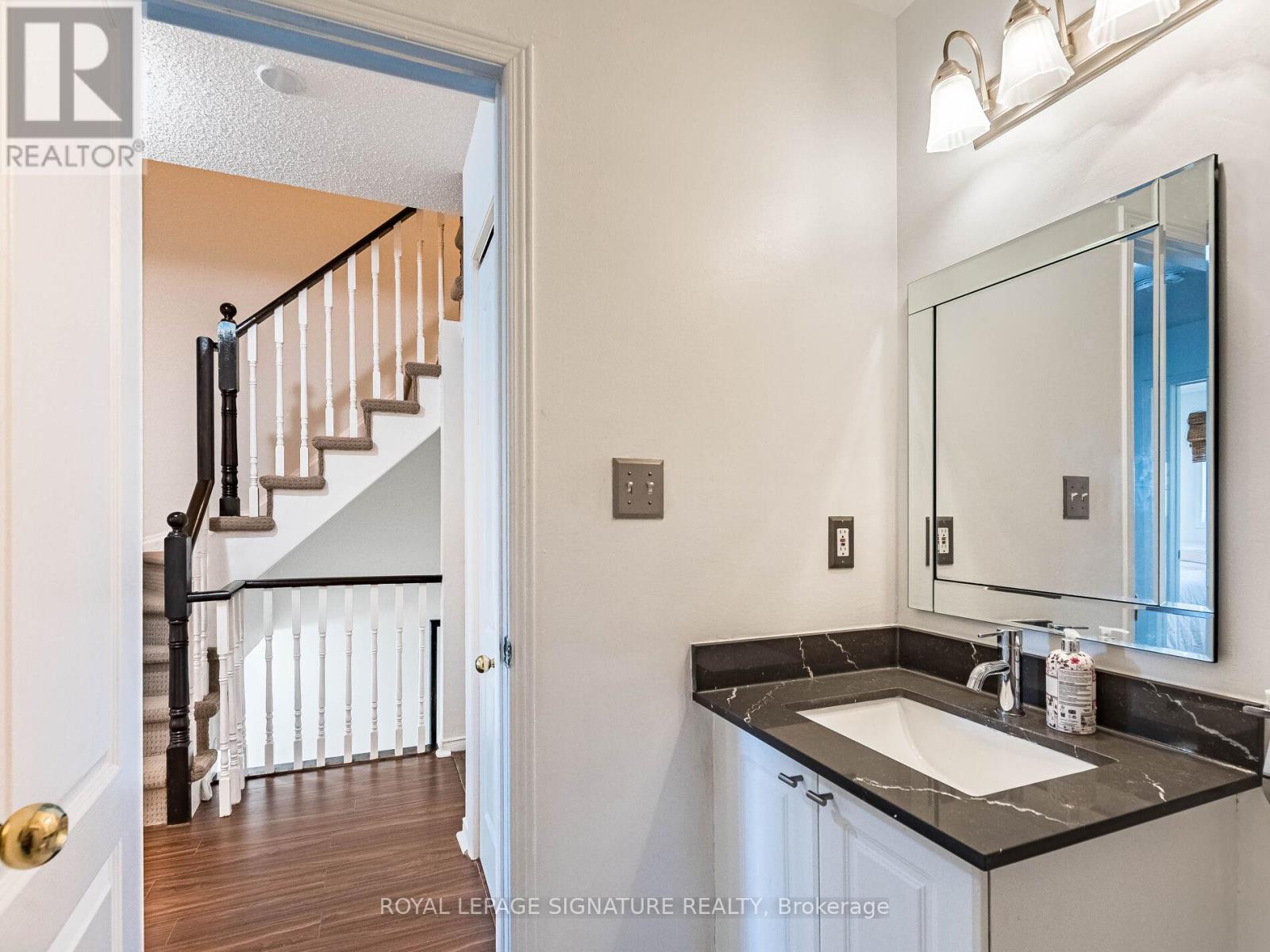 Photo 27 of 11 3055 Elmcreek Road, Mississauga ON