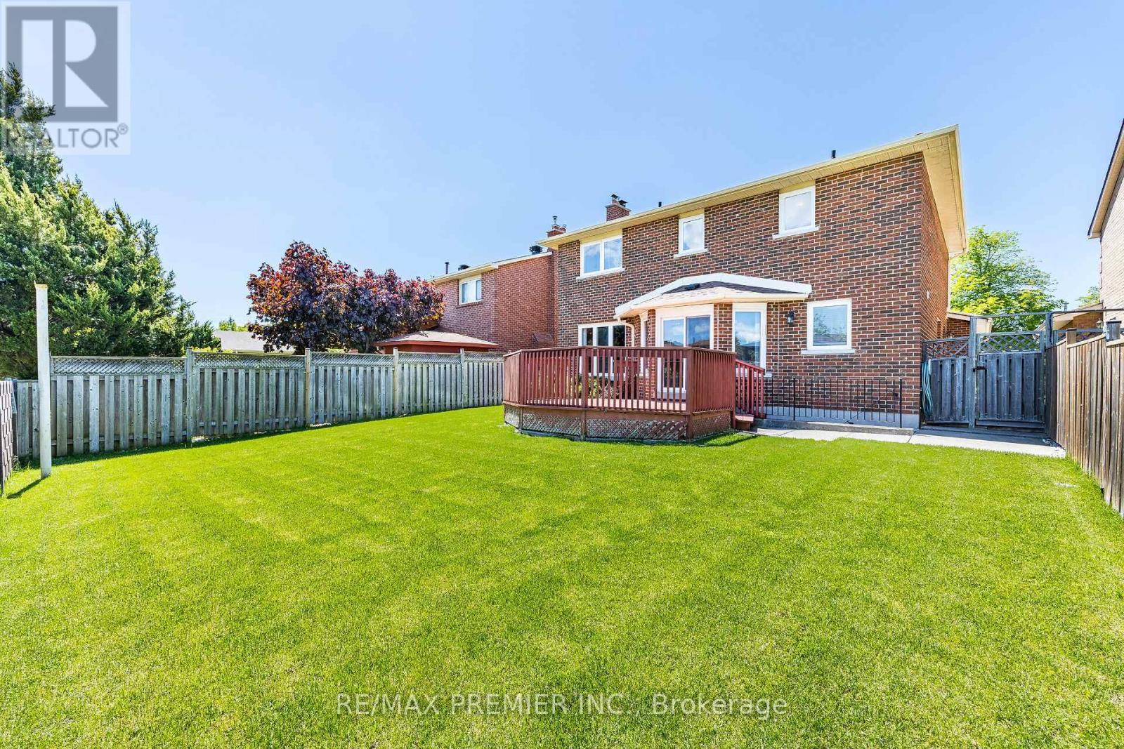 Photo 30 of 18 Mathewson Street, Vaughan ON