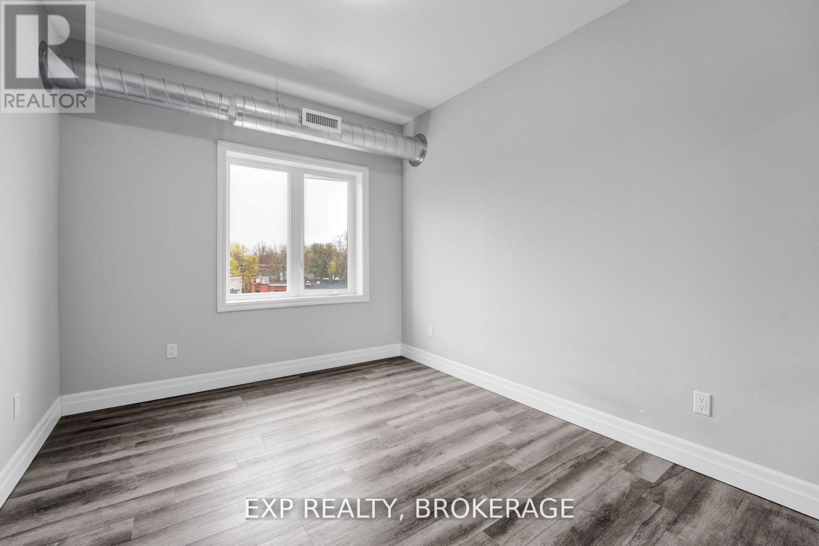 Photo 11 of 405 501 Frontenac Street, Kingston ON