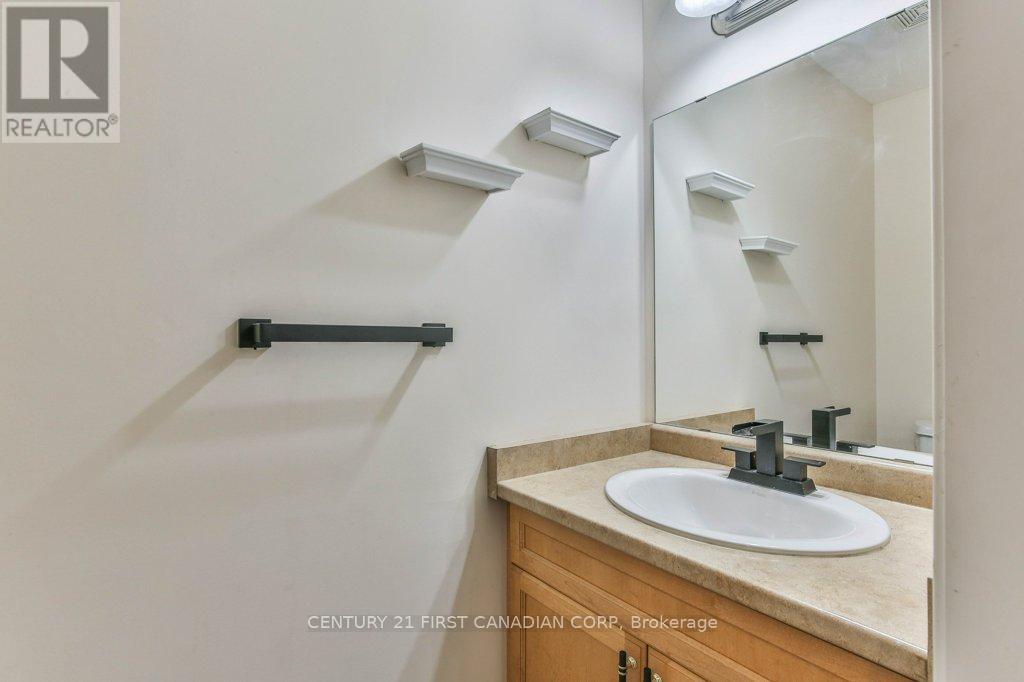 Photo 20 of 1600 Mickleborough Drive, London North ON
