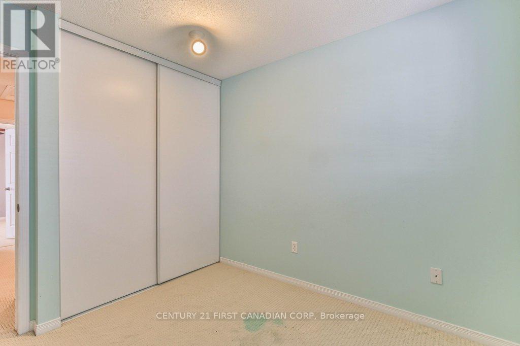 Photo 27 of 1600 Mickleborough Drive, London North ON