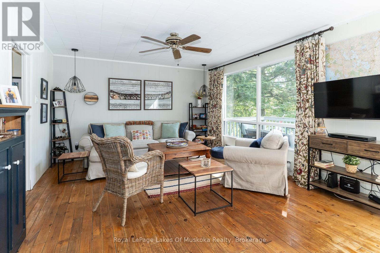 Photo 12 of 1020 Grandview Drive, Lake Of Bays ON