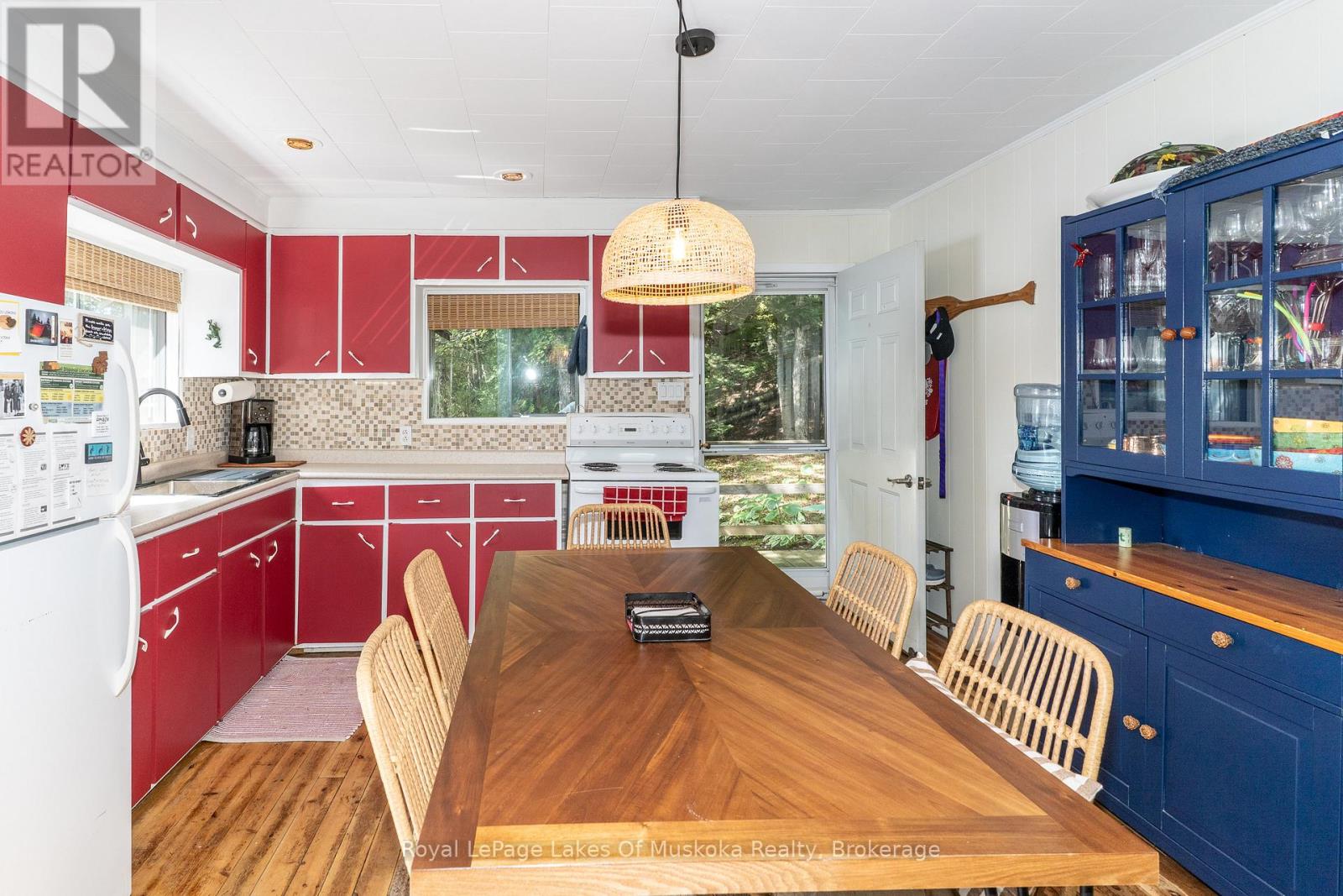 Photo 5 of 1020 Grandview Drive, Lake Of Bays ON