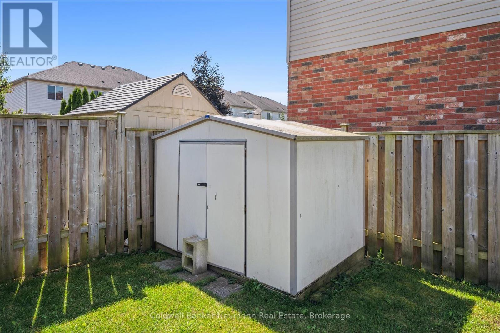 Photo 43 of 64 Laughland Lane, Guelph ON