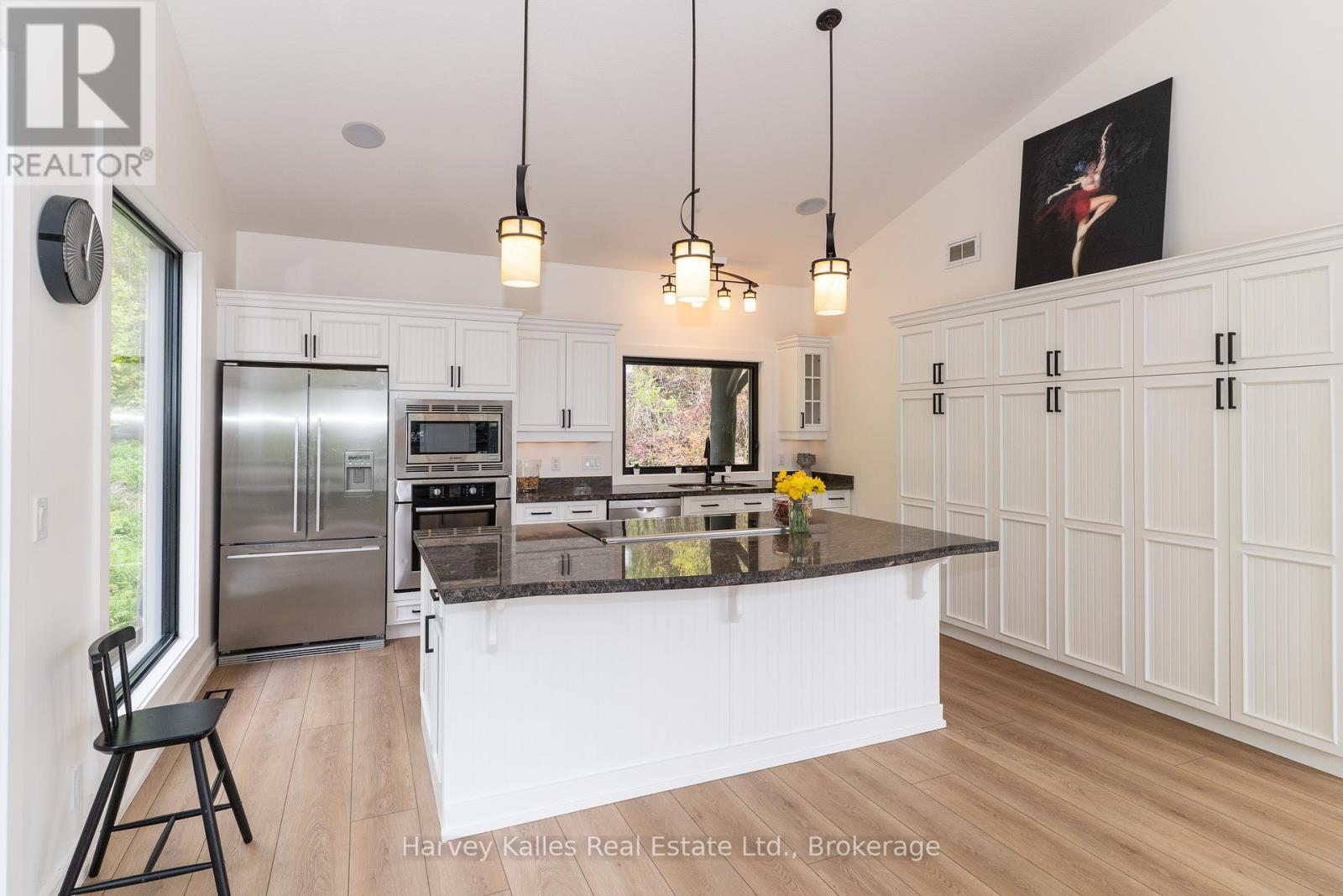 Photo 11 of 4 1118 North Drive, Muskoka Lakes ON