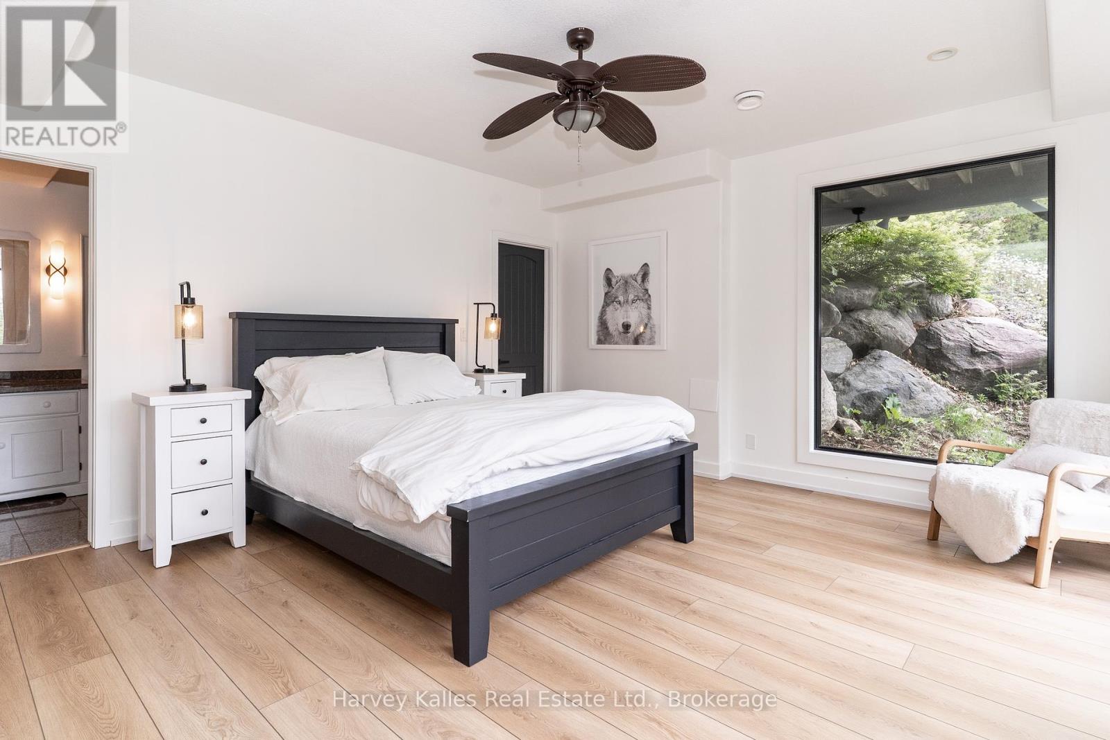 Photo 22 of 4 1118 North Drive, Muskoka Lakes ON
