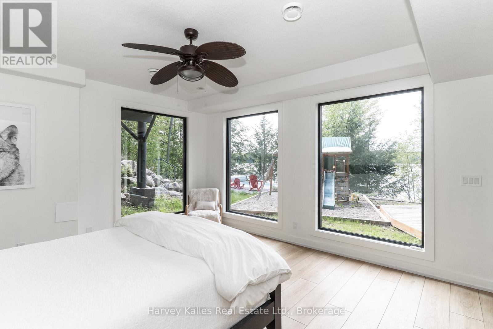 Photo 25 of 4 1118 North Drive, Muskoka Lakes ON