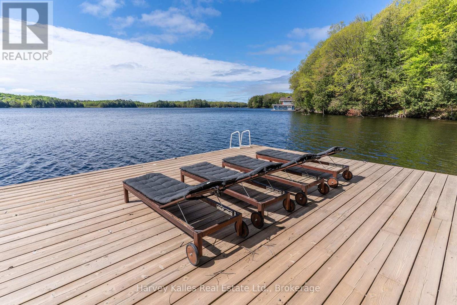 Photo 4 of 4 1118 North Drive, Muskoka Lakes ON