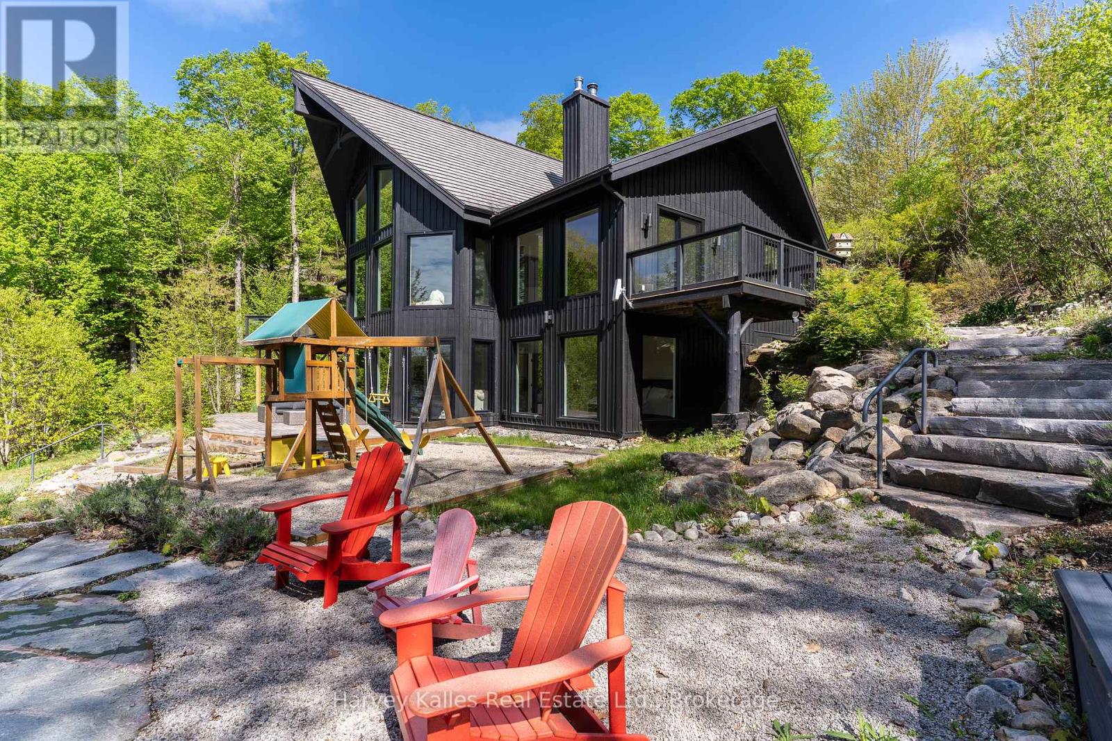 Photo 41 of 4 1118 North Drive, Muskoka Lakes ON