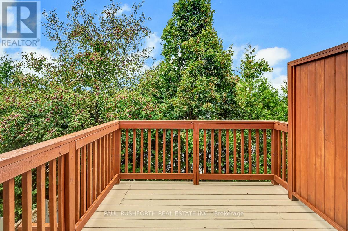 Photo 11 of 115 Tall Oak Private, Ottawa ON