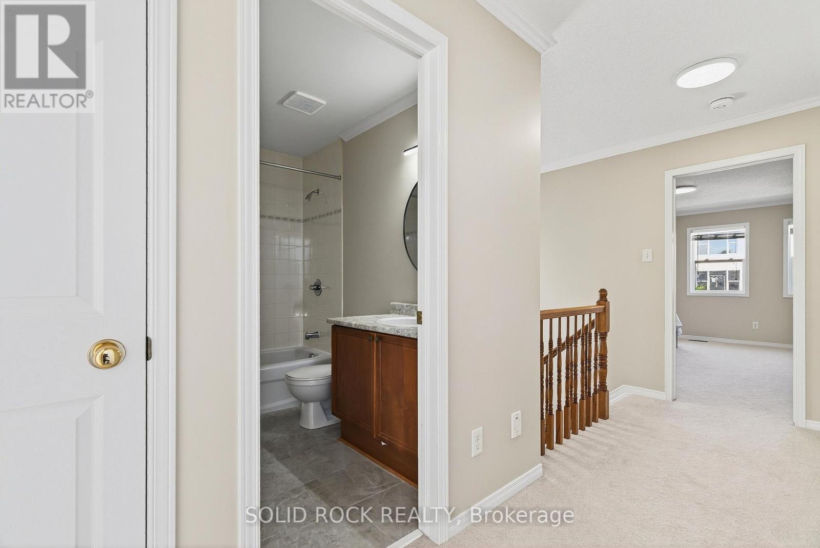Photo 26 of 50 Insmill Crescent, Ottawa ON