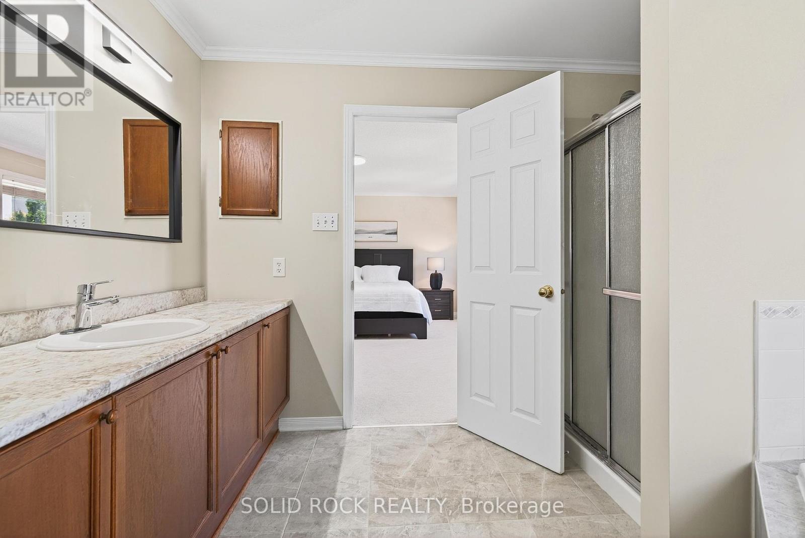 Photo 29 of 50 Insmill Crescent, Ottawa ON