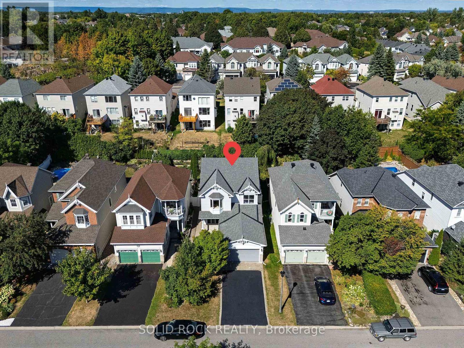 Photo 6 of 50 Insmill Crescent, Ottawa ON