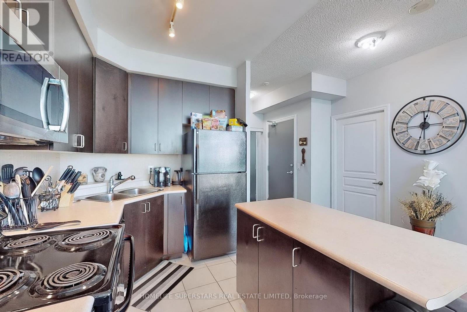 Photo 19 of 1013 223 Webb Drive, Mississauga ON