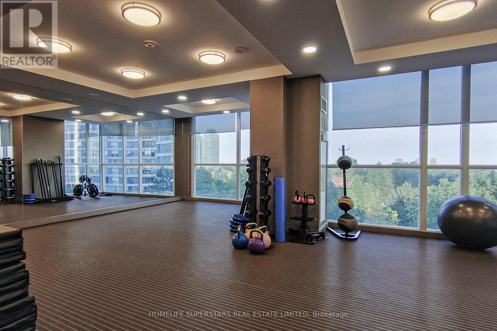 Photo 32 of 1013 223 Webb Drive, Mississauga ON