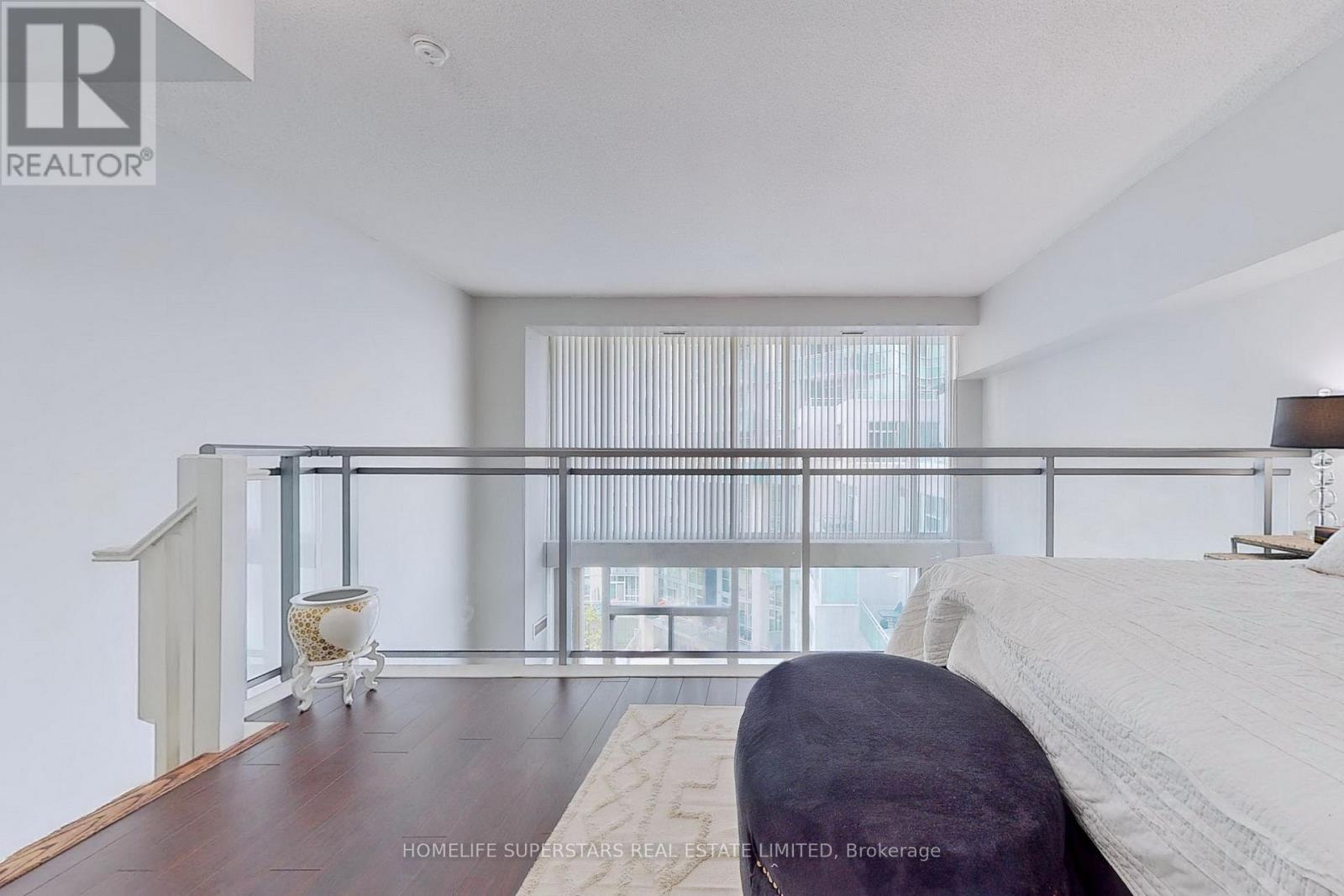 Photo 39 of 1013 223 Webb Drive, Mississauga ON