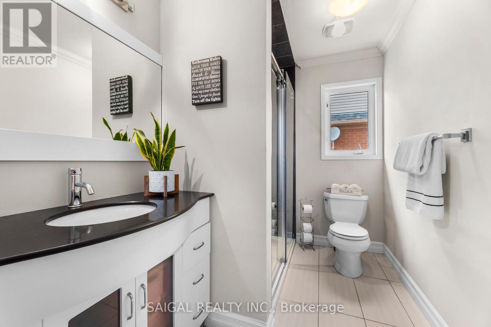 Photo 24 of 7174 Upton Crescent, Mississauga ON