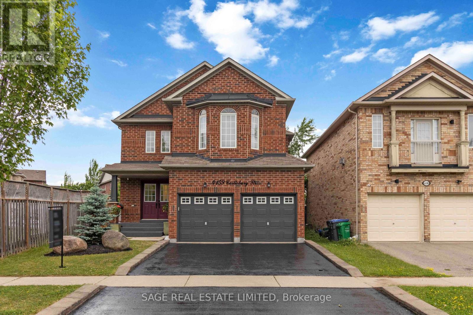 Photo 1 of 4159 Castlebury Street, Mississauga ON