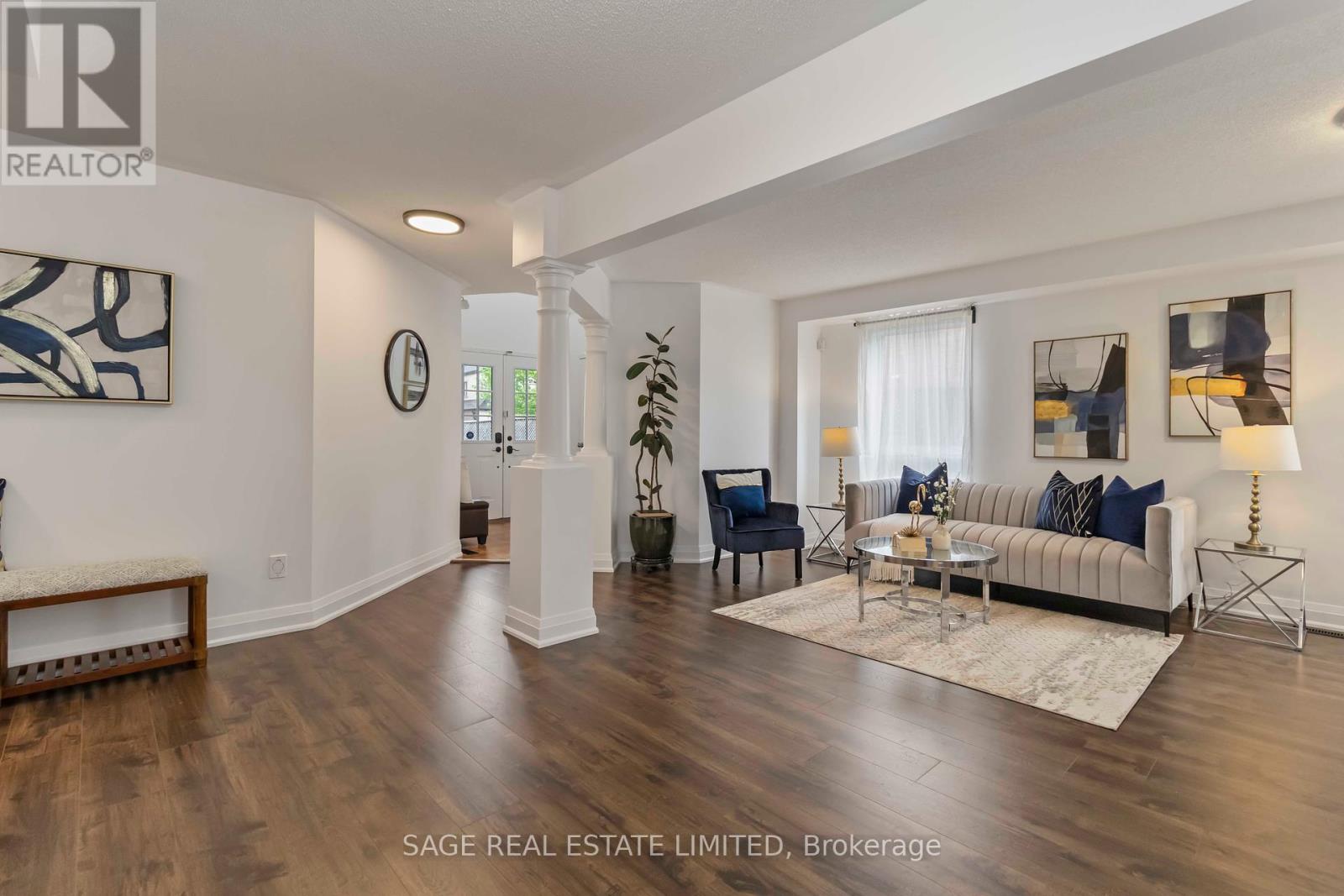 Photo 11 of 4159 Castlebury Street, Mississauga ON