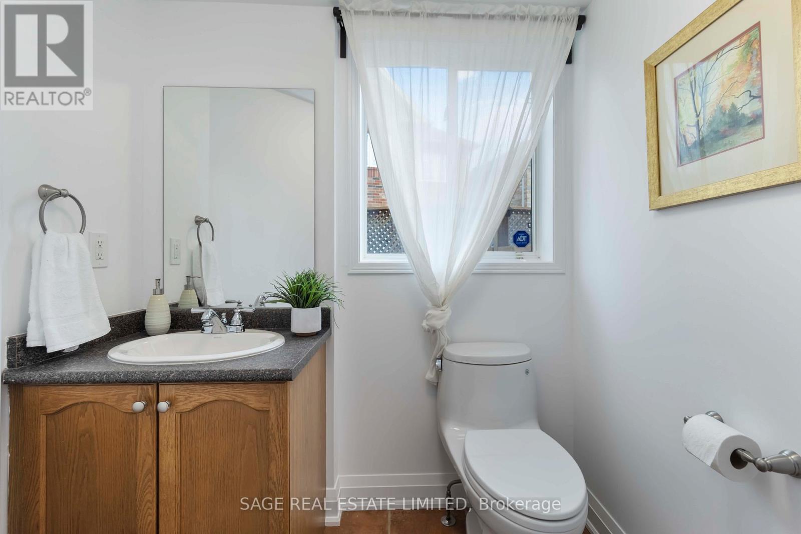 Photo 20 of 4159 Castlebury Street, Mississauga ON