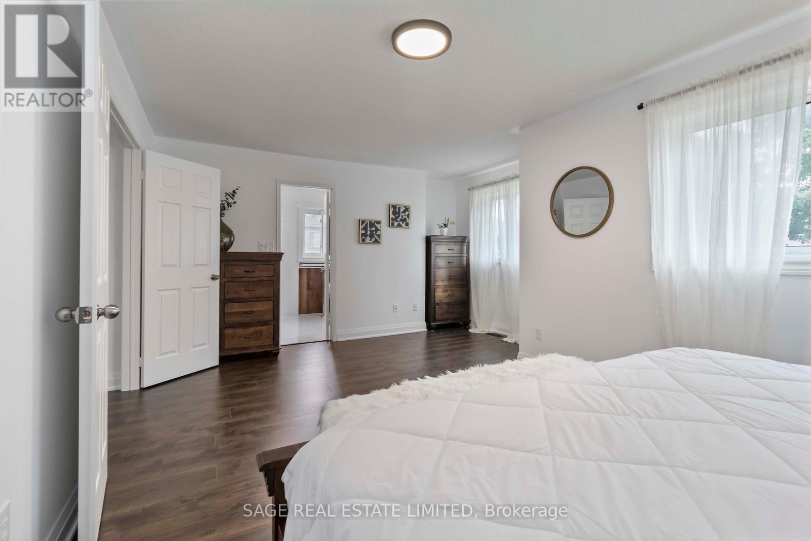 Photo 29 of 4159 Castlebury Street, Mississauga ON