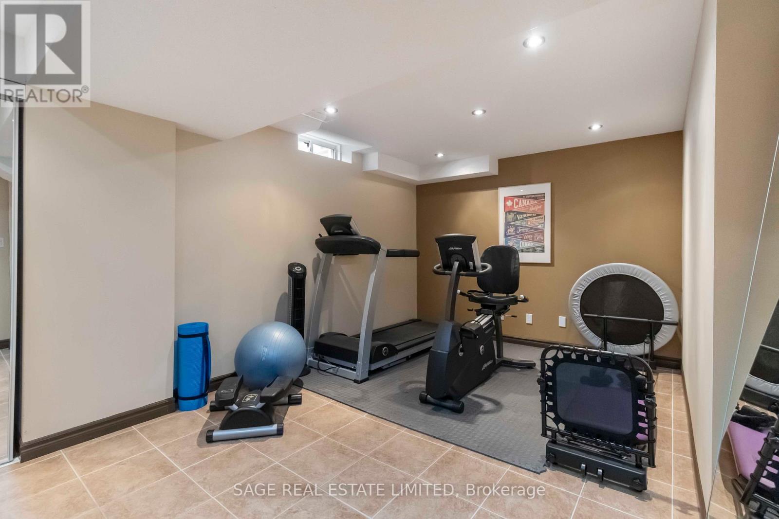 Photo 44 of 4159 Castlebury Street, Mississauga ON