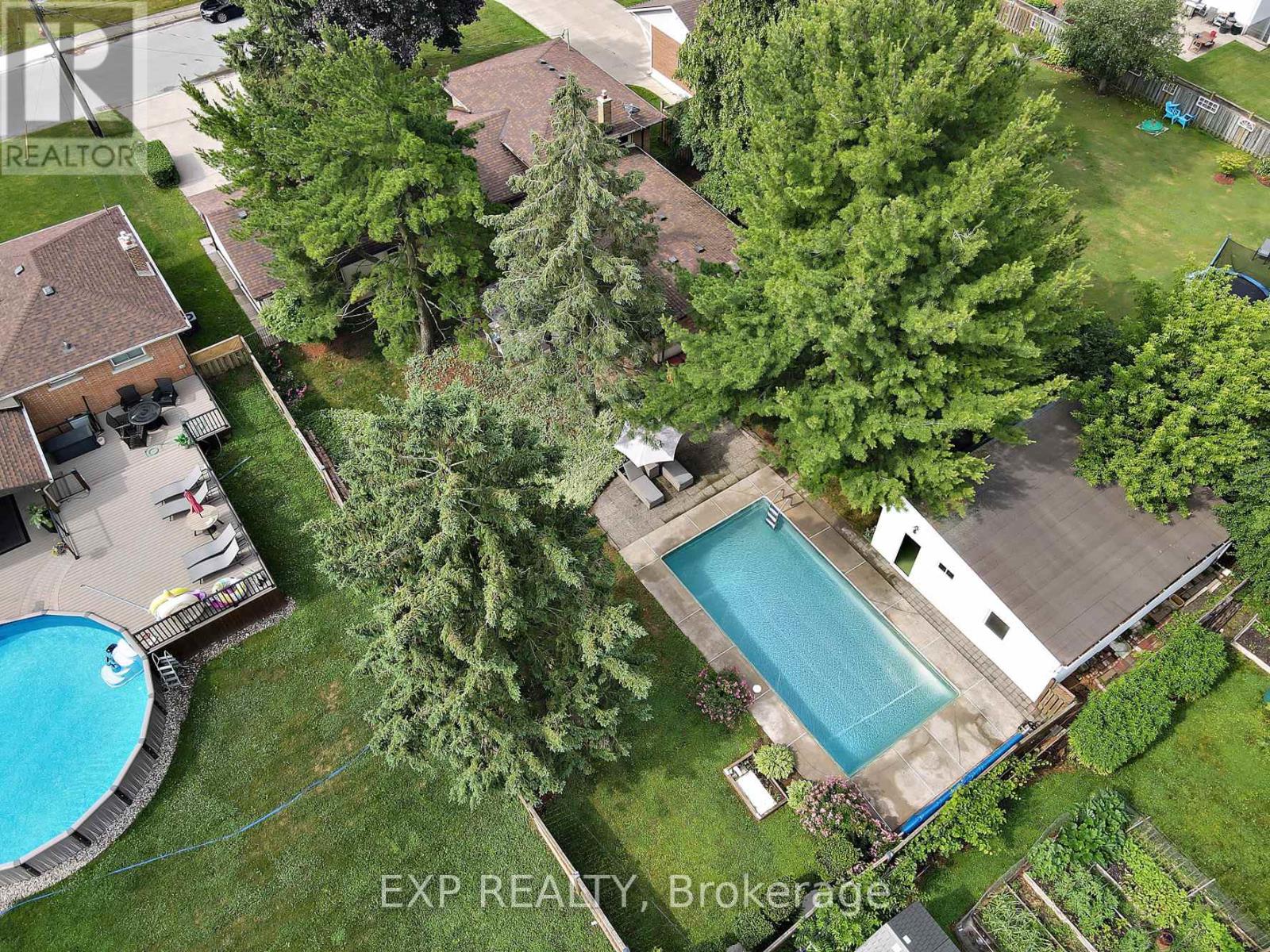 Photo 34 of 6711 Mcmicking Street, Niagara Falls ON