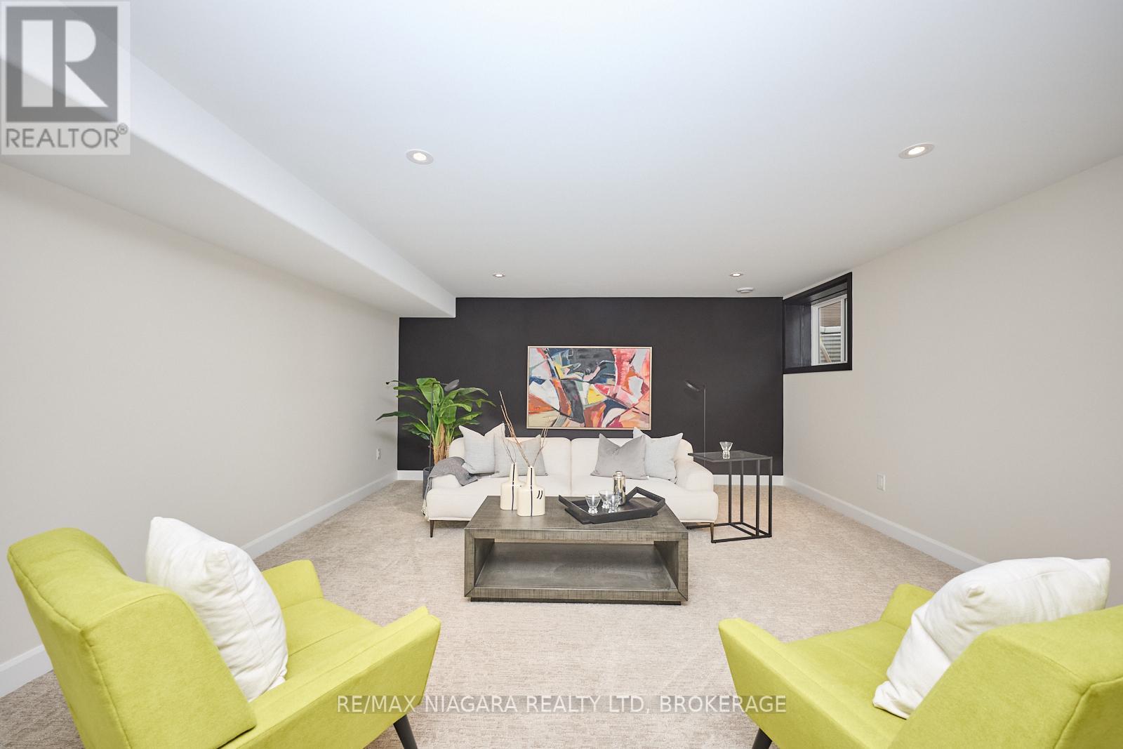 Photo 11 of 11 Butternut Crescent, Fort Erie ON