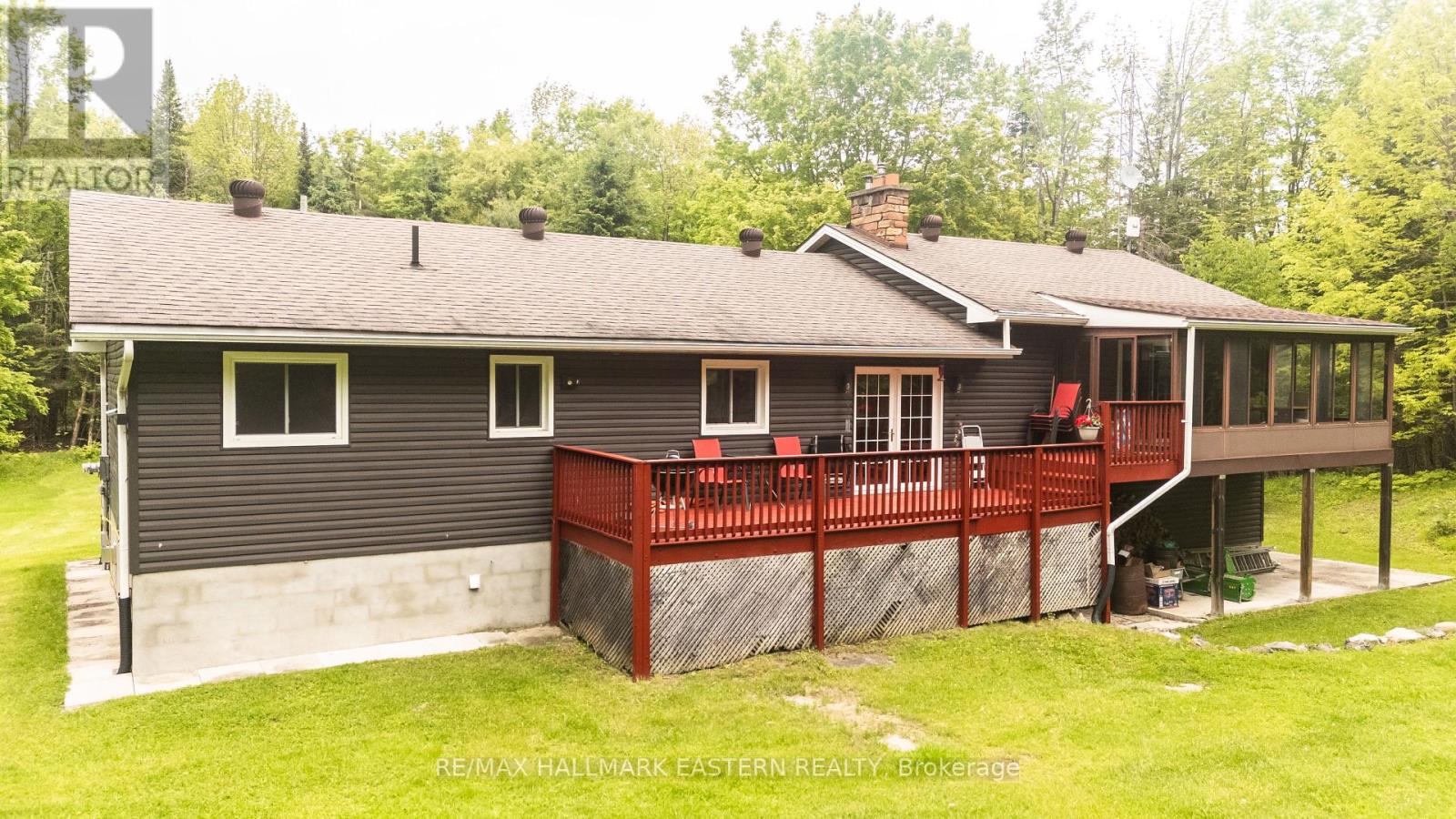 Photo 43 of 7 Juniper Isle Road, Kawartha Lakes ON