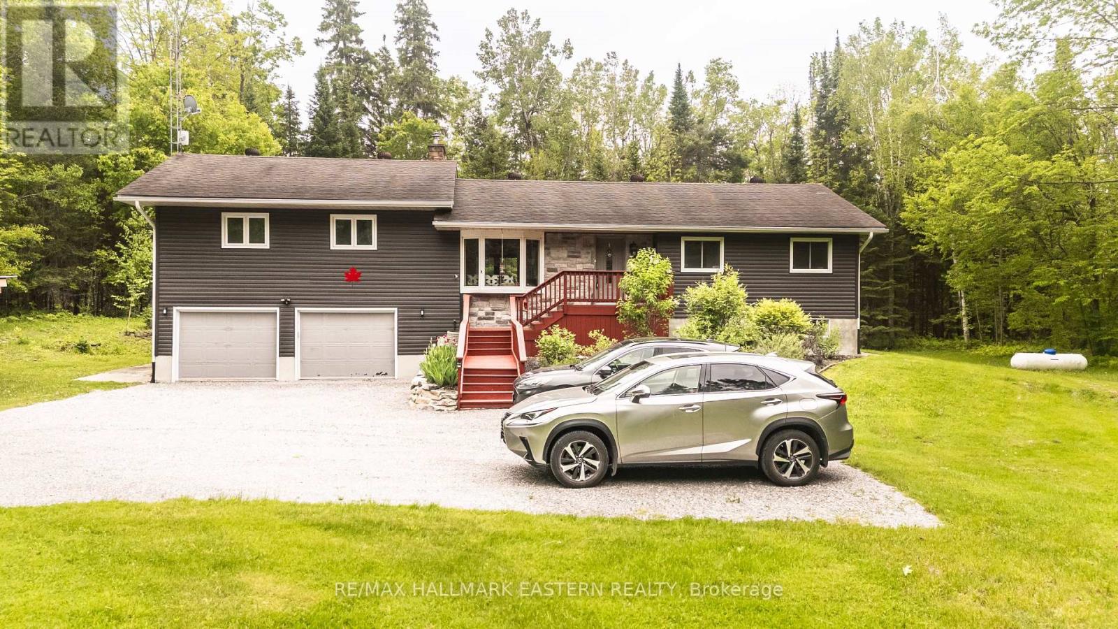 Photo 38 of 7 Juniper Isle Road, Kawartha Lakes ON