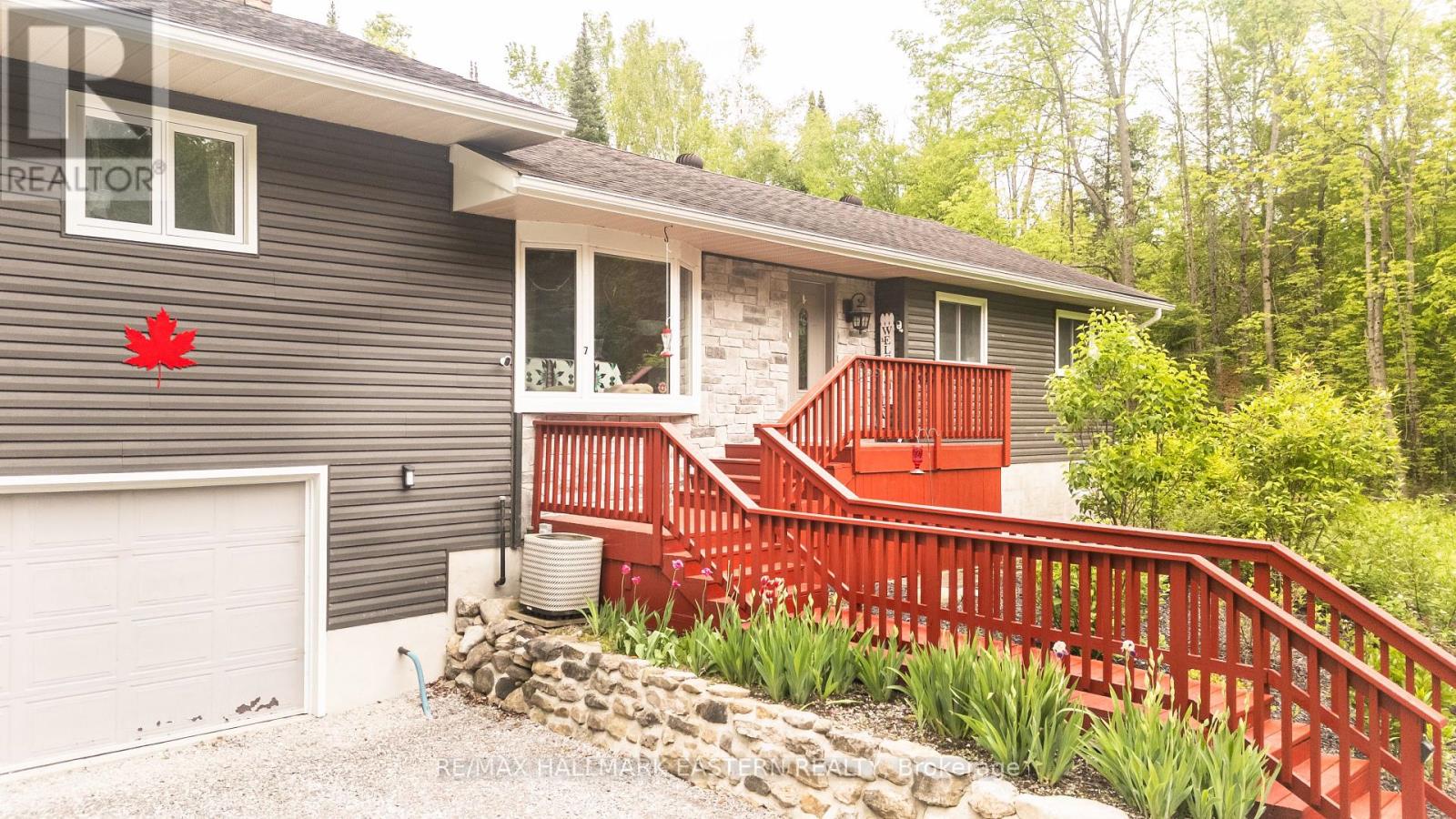 Photo 2 of 7 Juniper Isle Road, Kawartha Lakes ON