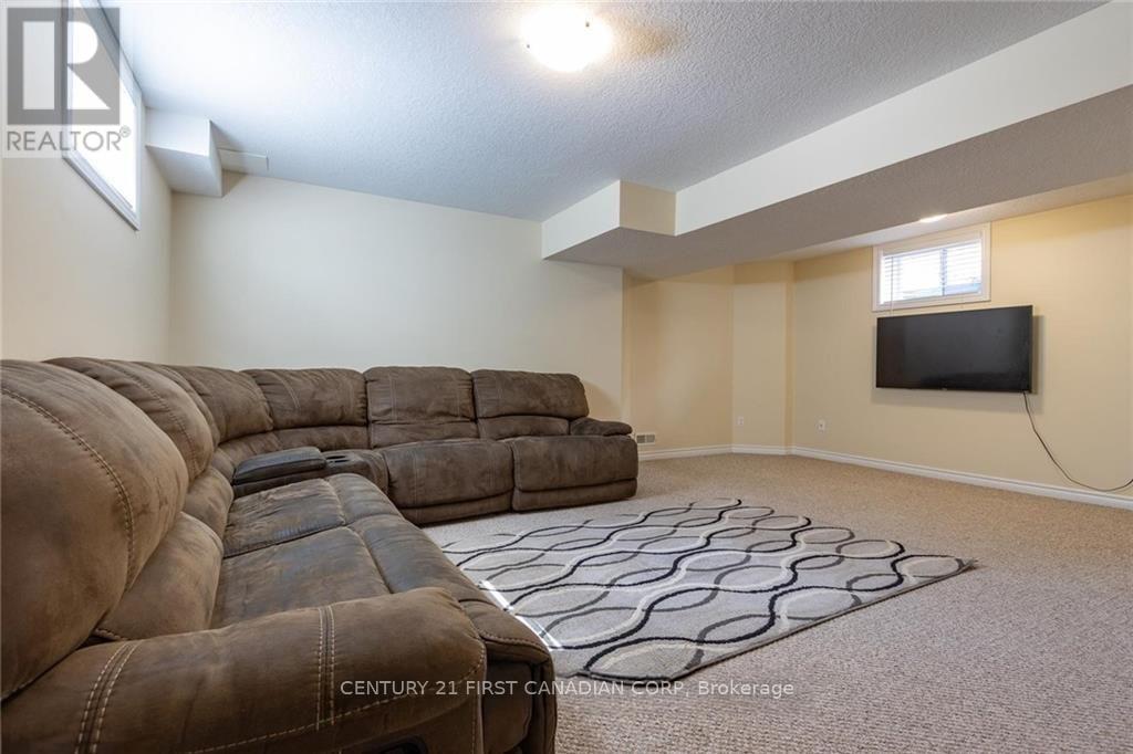Photo 25 of 3131 Emily Carr Lane, London South ON