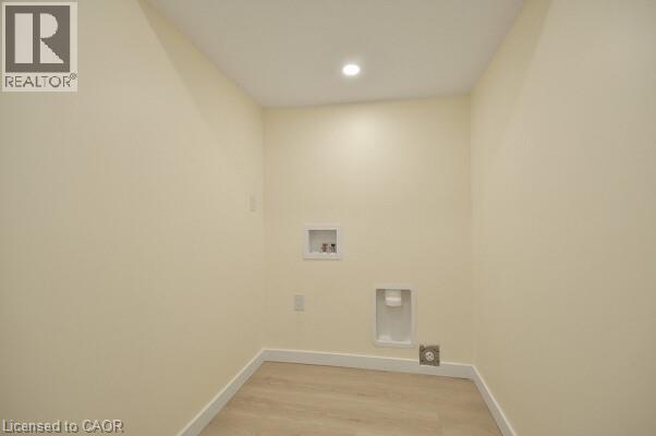 Photo 21 of 30 Grenadier Road, Cambridge ON