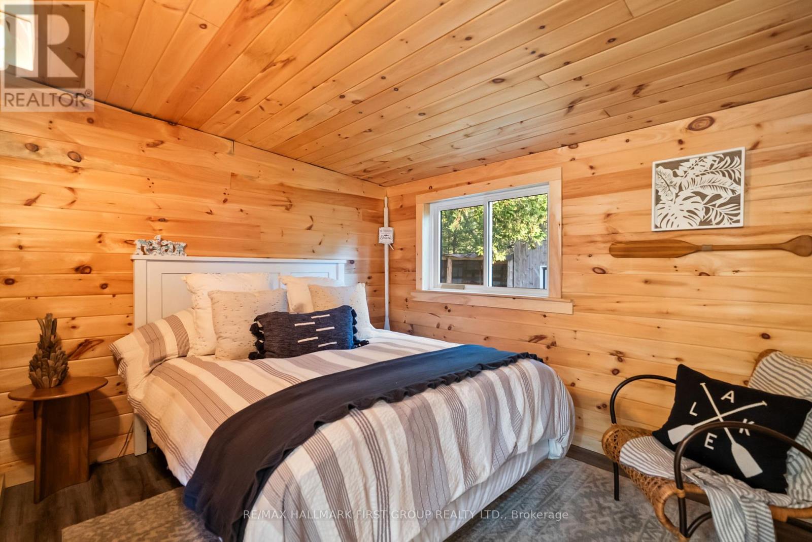 Photo 22 of 402 Steenburg Lake Road S, Limerick ON