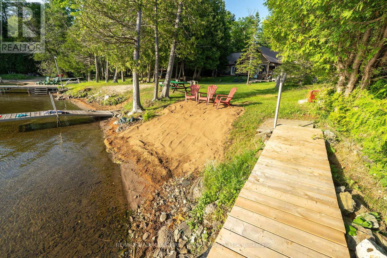 Photo 31 of 402 Steenburg Lake Road S, Limerick ON