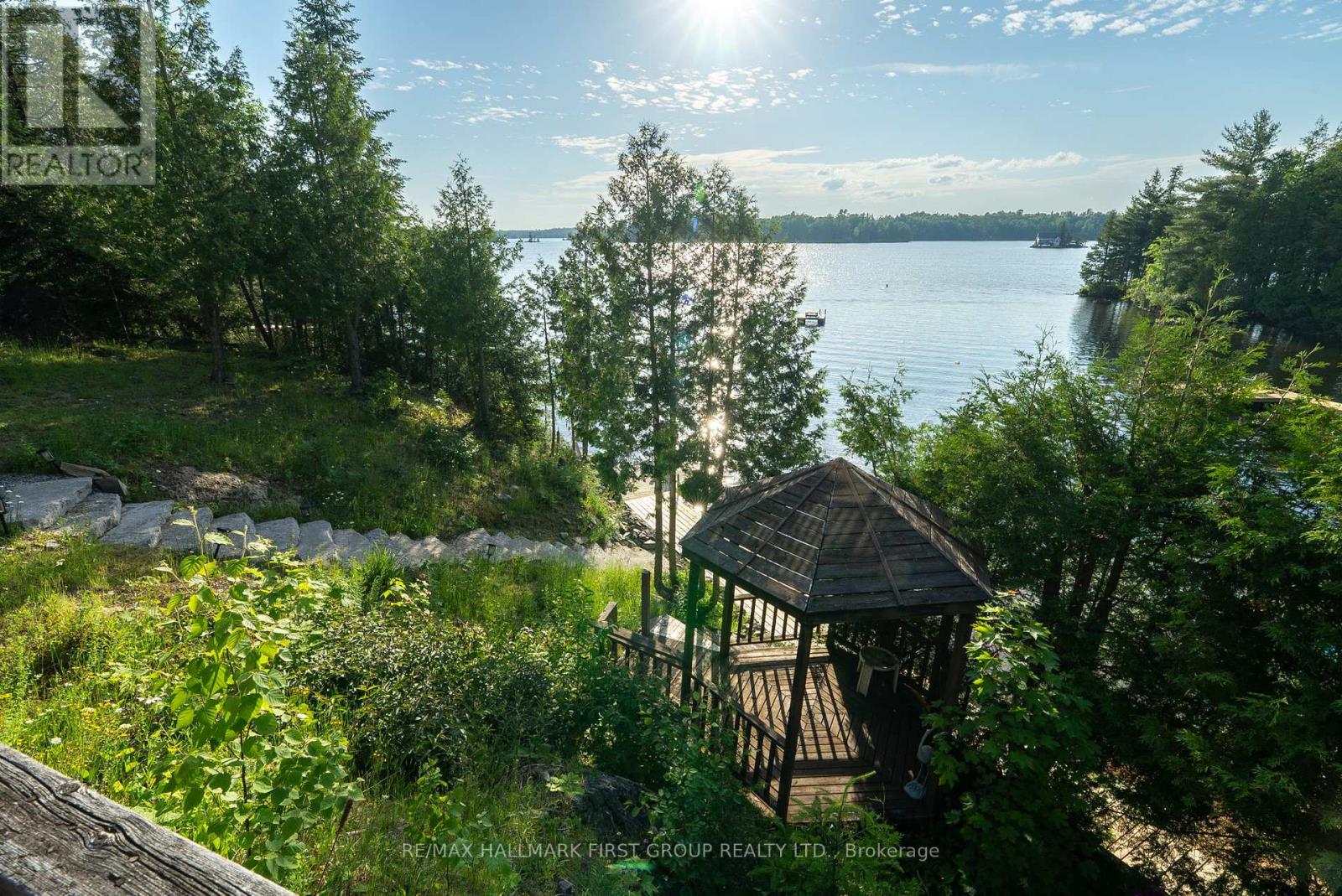 Photo 37 of 402 Steenburg Lake Road S, Limerick ON