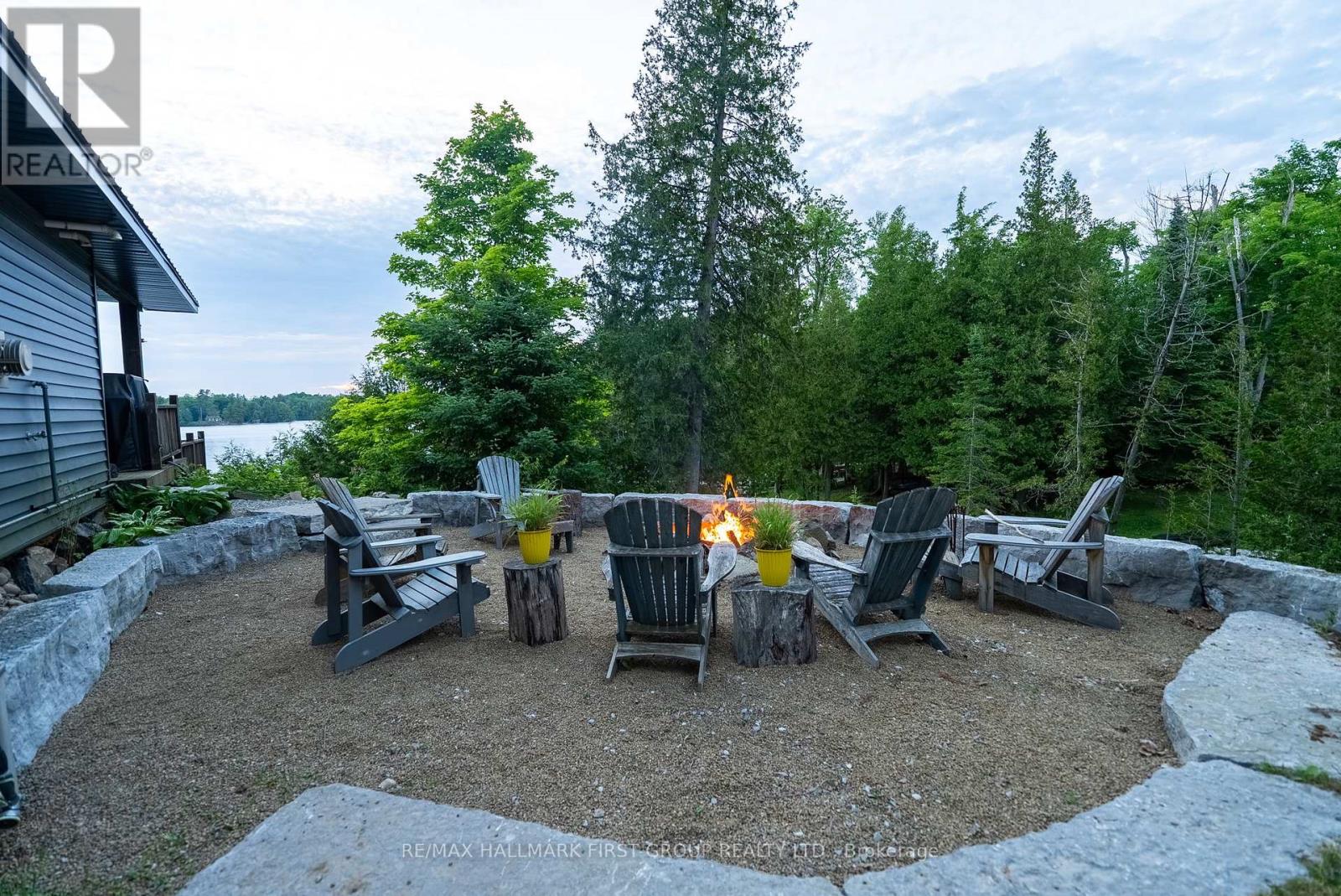 Photo 41 of 402 Steenburg Lake Road S, Limerick ON