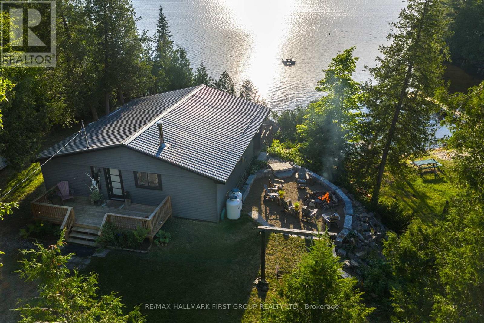 Photo 48 of 402 Steenburg Lake Road S, Limerick ON