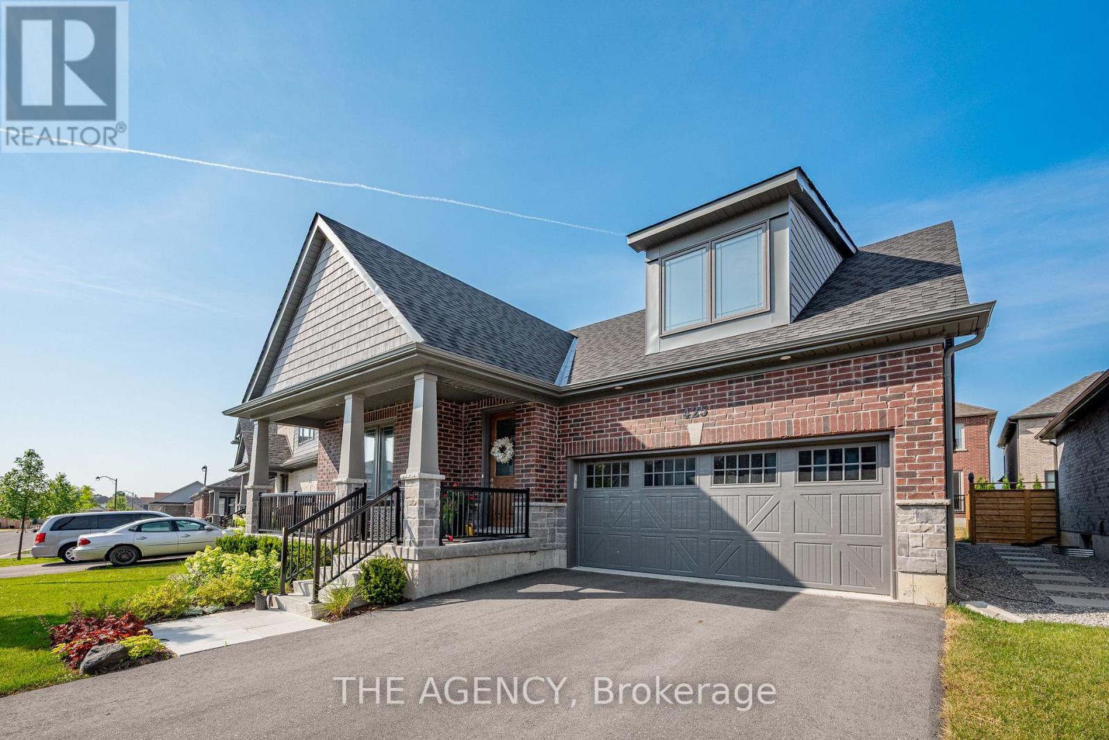Photo 2 of 425 Melling Avenue, Peterborough ON