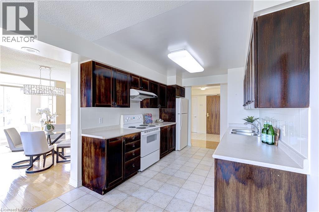 Photo 14 of 156 Enfield Place Unit 1210, Mississauga ON
