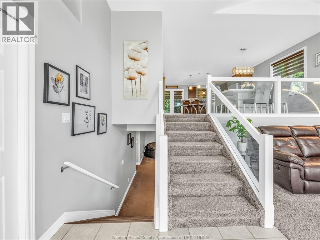 Photo 23 of 549 Birmingham Avenue, Lasalle ON