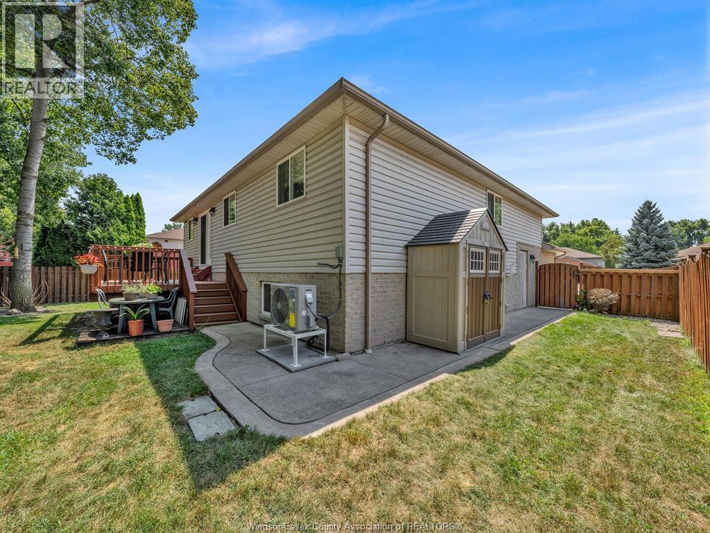 Photo 36 of 549 Birmingham Avenue, Lasalle ON