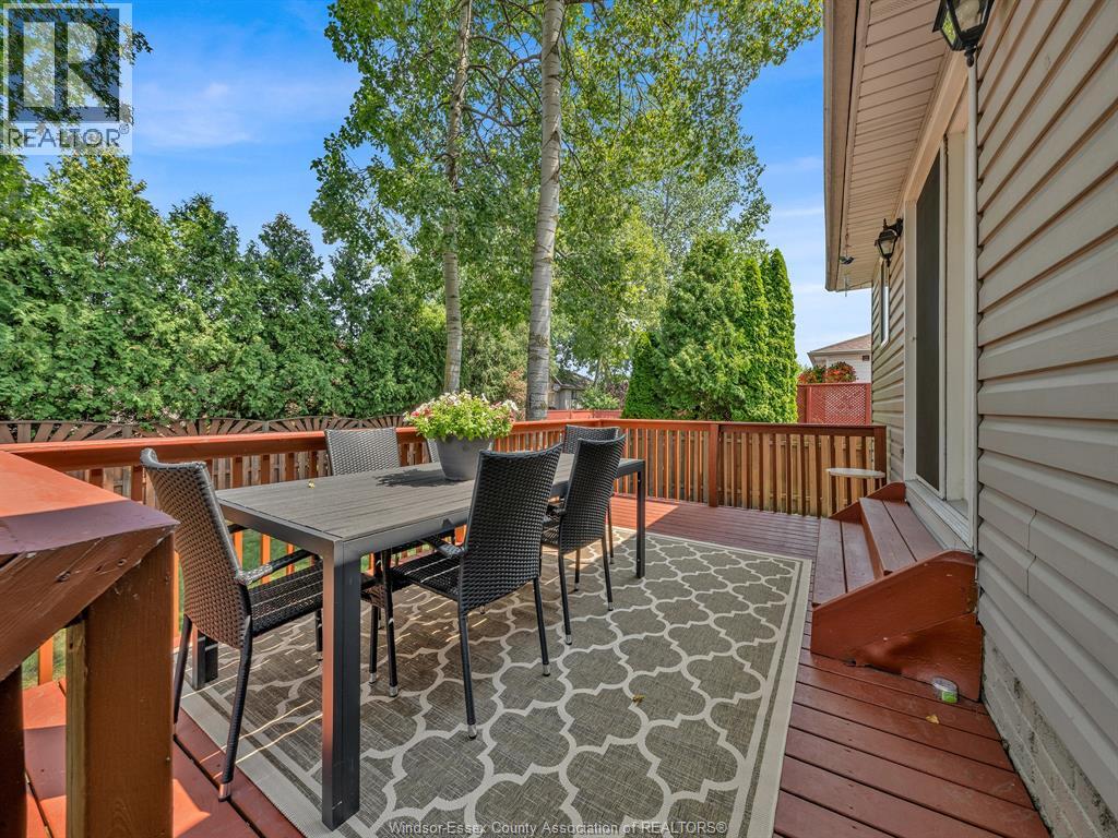 Photo 32 of 549 Birmingham Avenue, Lasalle ON