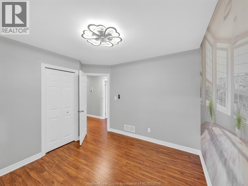 Photo 21 of 549 Birmingham Avenue, Lasalle ON