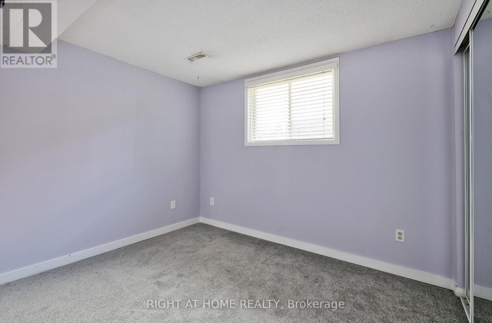 Photo 18 of 144 Trudeau Drive, Clarington ON