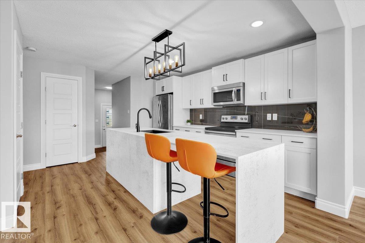 Photo 15 of 7273 Armour Cr Sw, Edmonton AB