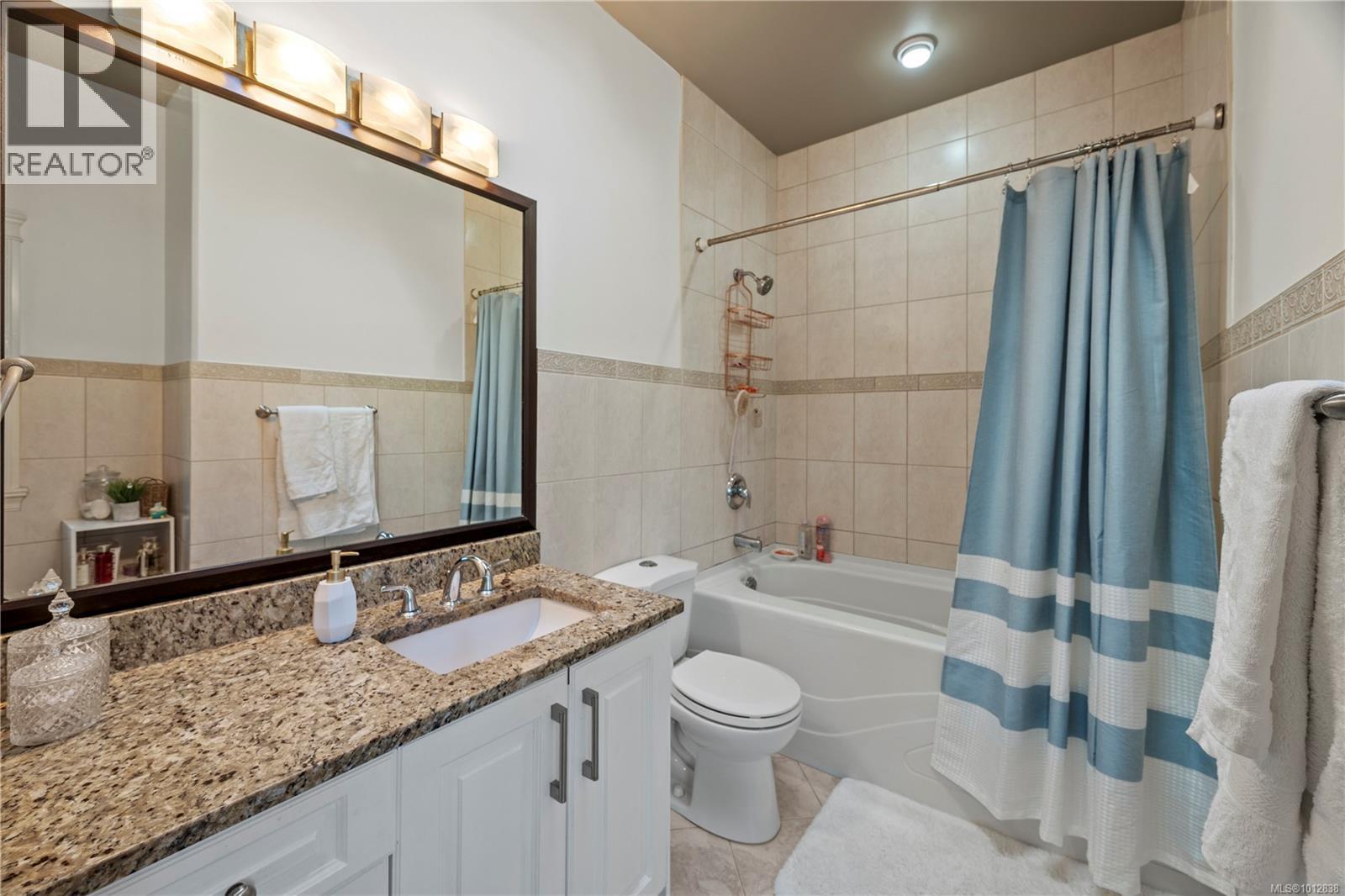 Photo 14 of 3708 Tillicum Rd, Saanich BC