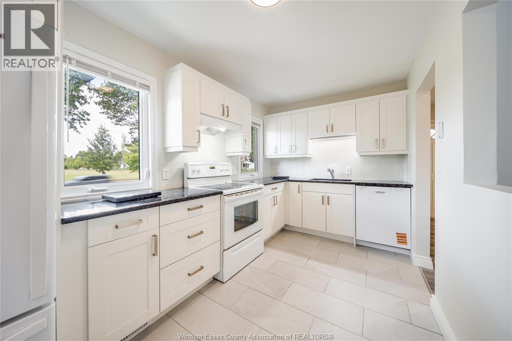 Photo 12 of 1632 Bernard Road, Windsor ON