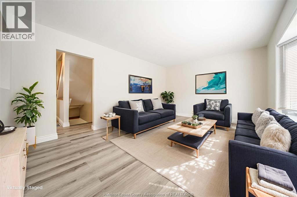 Photo 4 of 1632 Bernard Road, Windsor ON