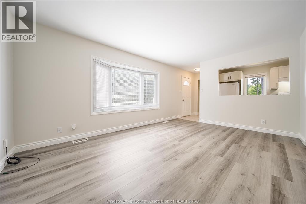 Photo 10 of 1632 Bernard Road, Windsor ON